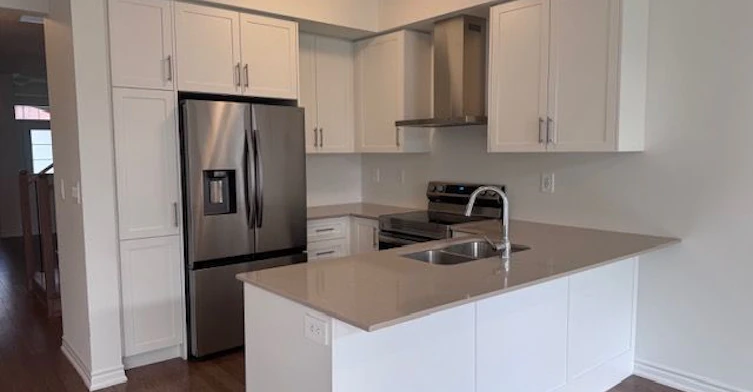 319 Bergamot Avenue, Milton, ON, L9E 2G1 - 6