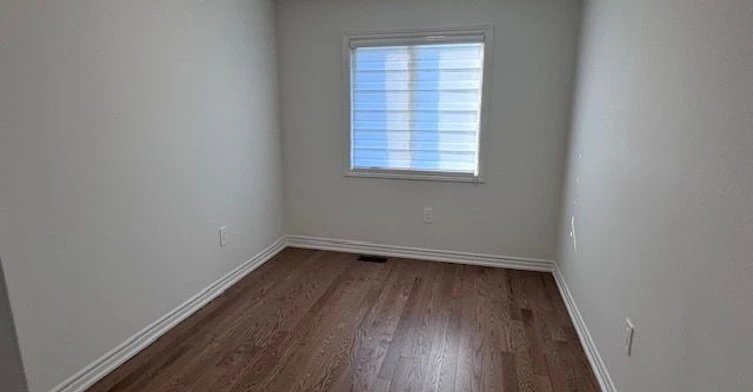 319 Bergamot Avenue, Milton, ON, L9E 2G1 - 12