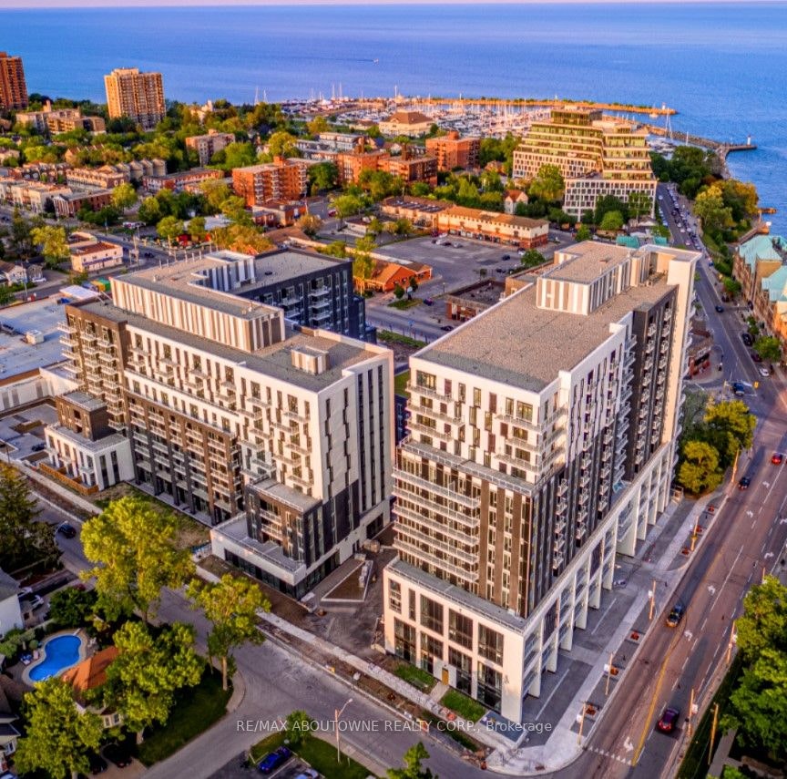 B0811-133 Bronte Road, Oakville, ON, L6L 0H2
