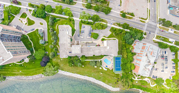 1104-5280 Lakeshore Road, Burlington, ON, L7L 5R1 - 2