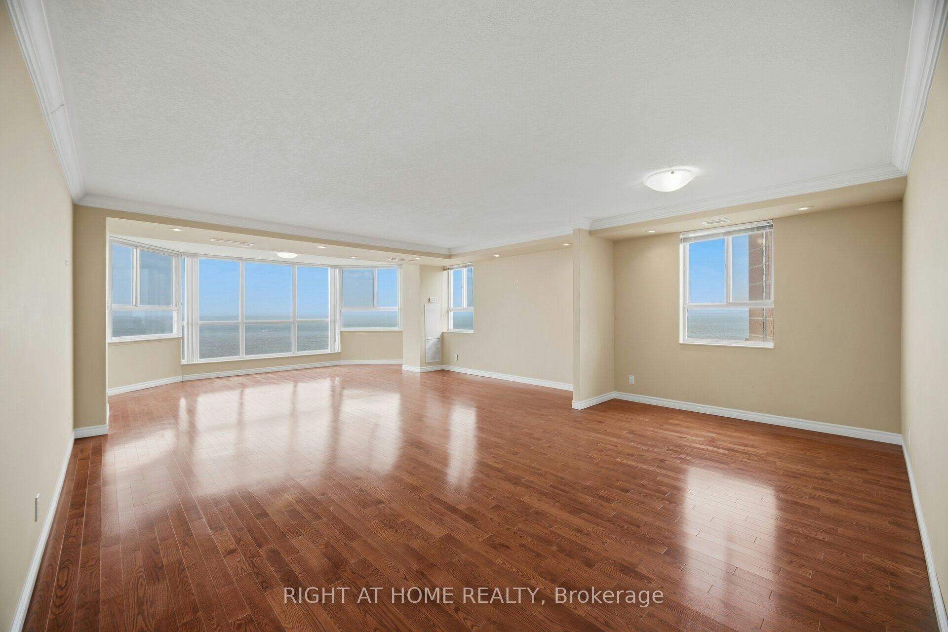 1104-5280 Lakeshore Road, Burlington, ON, L7L 5R1 - 7