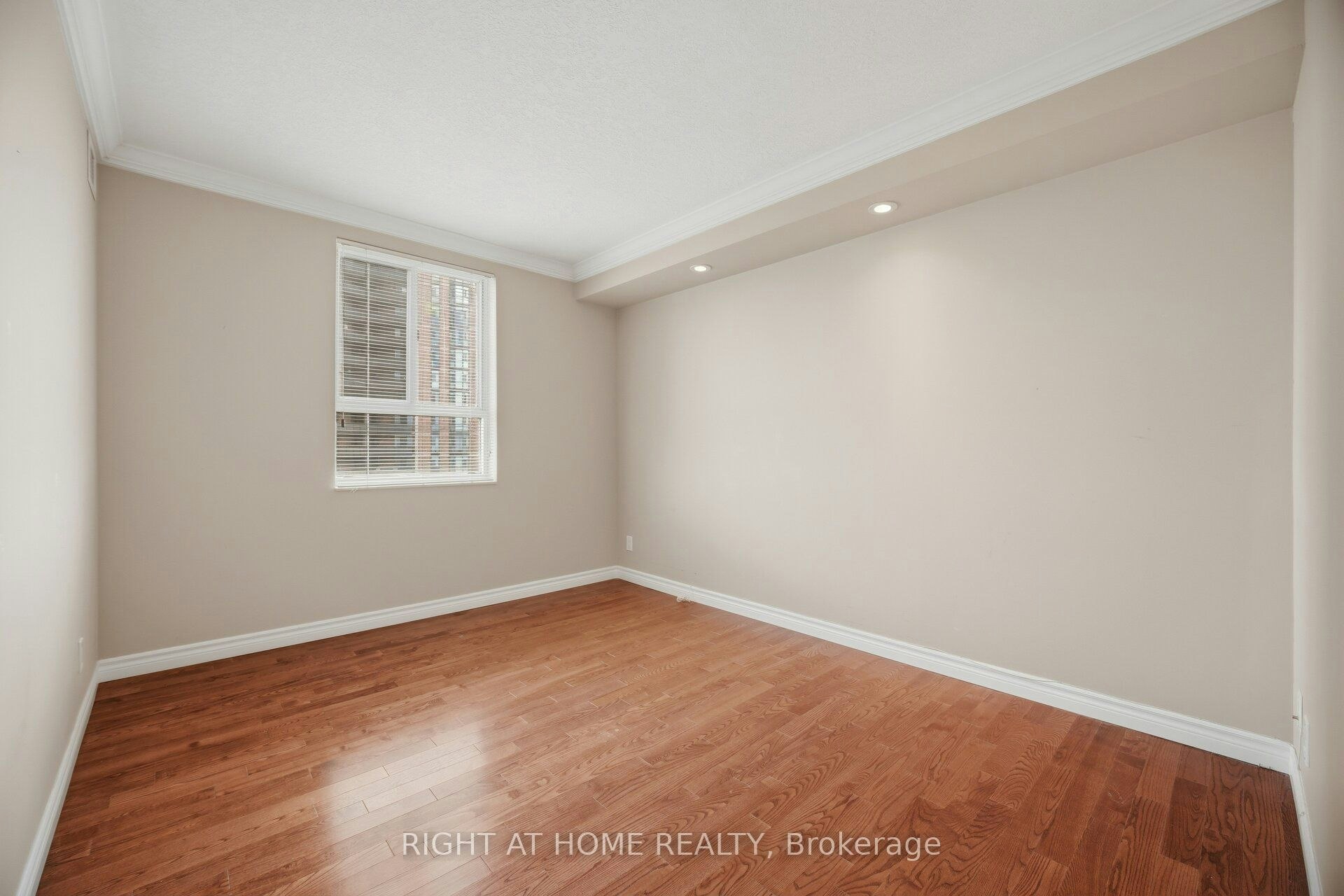 1104-5280 Lakeshore Road, Burlington, ON, L7L 5R1 - 26