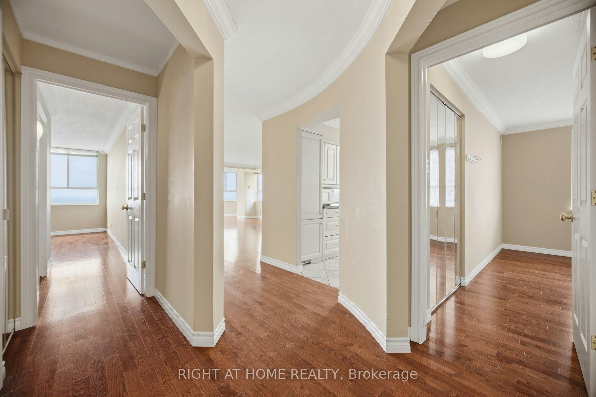 1104-5280 Lakeshore Road, Burlington, ON, L7L 5R1 - 18