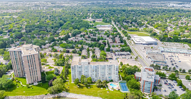 1104-5280 Lakeshore Road, Burlington, ON, L7L 5R1