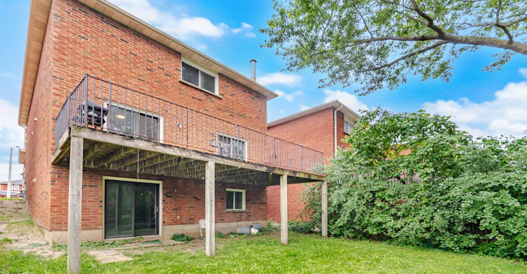 Main and 2nd-4676 Owl Circle, Mississauga, ON, L4Z 2W6 - 49