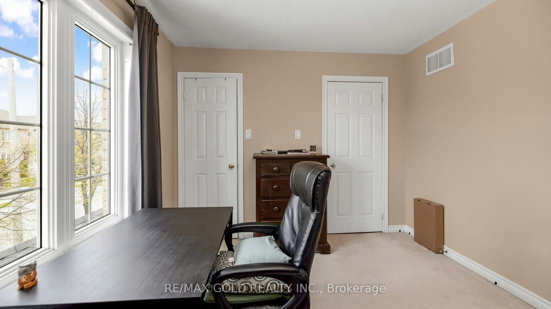 17 Echoridge Drive, Brampton, ON, L7A 3L2 - 5