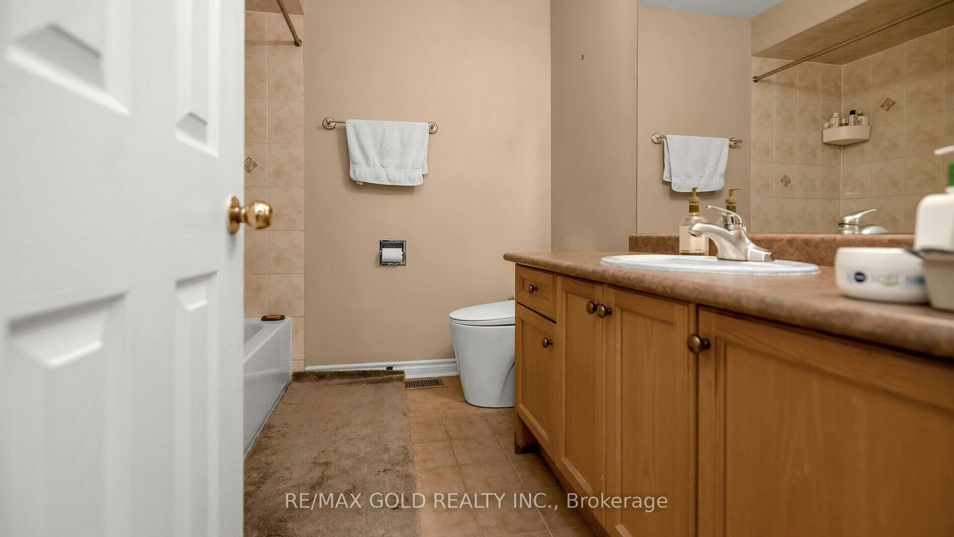 17 Echoridge Drive, Brampton, ON, L7A 3L2 - 18