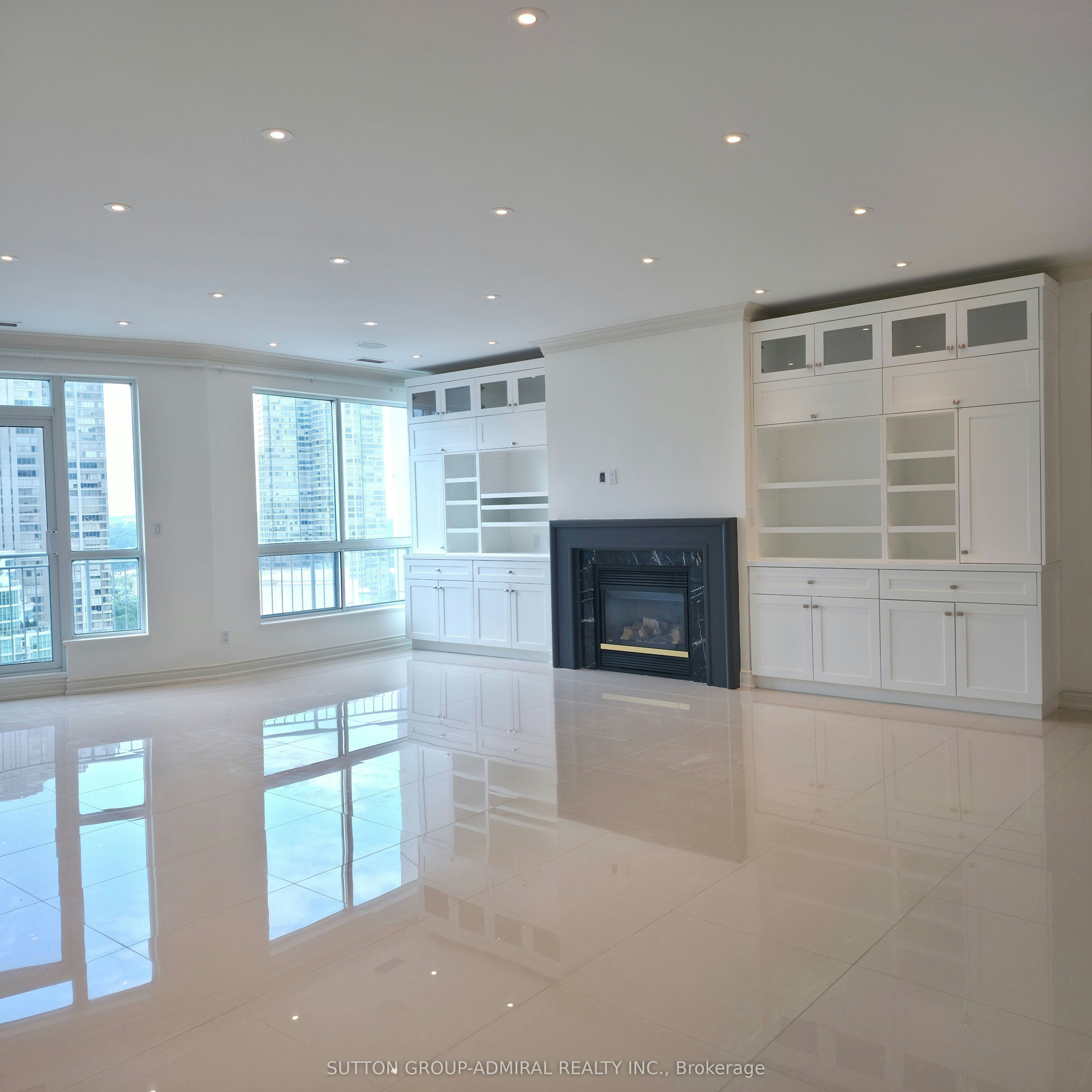 Ph18-2111 Lake Shore Boulevard W, Toronto, ON, M8V 4B2 - 4