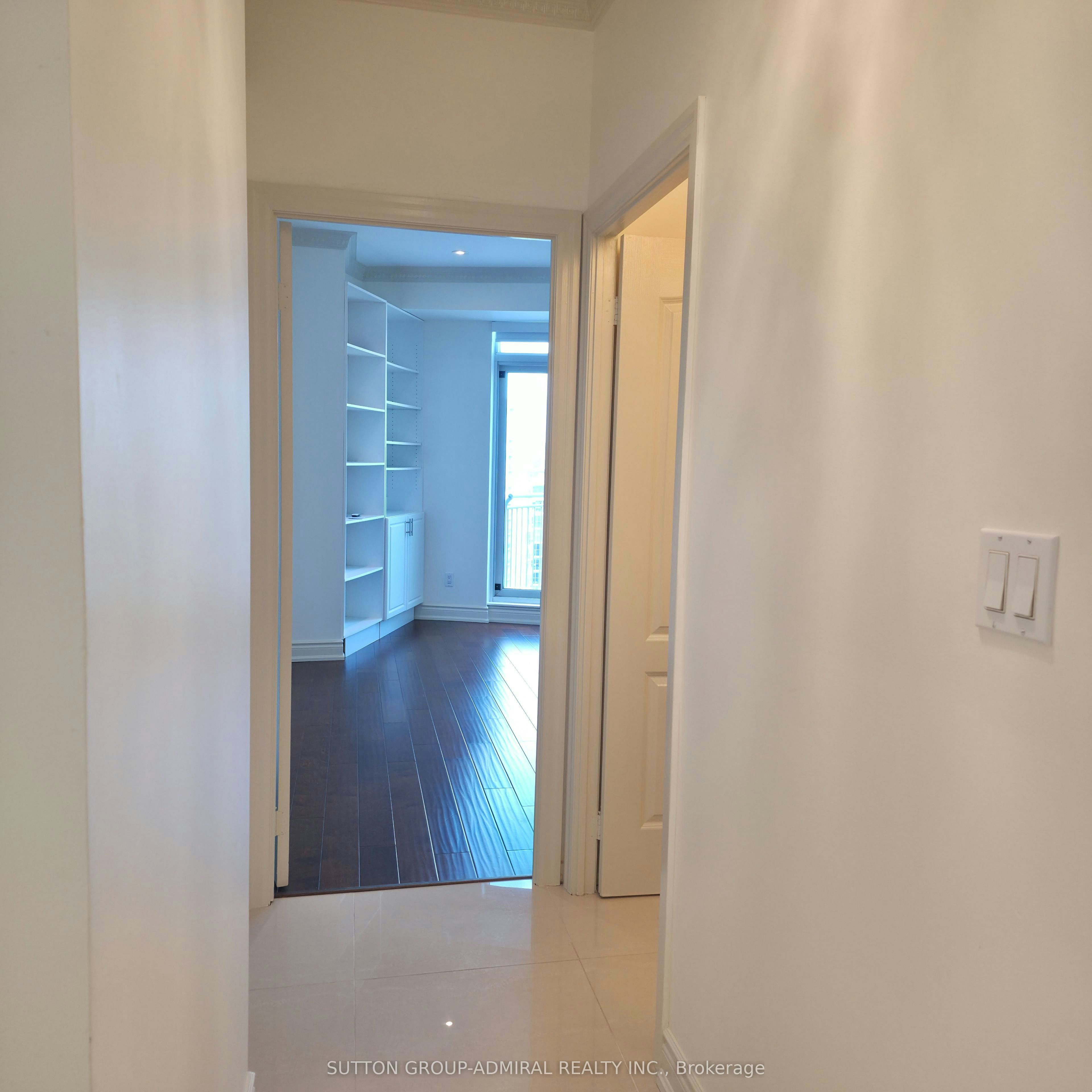 Ph18-2111 Lake Shore Boulevard W, Toronto, ON, M8V 4B2 - 19