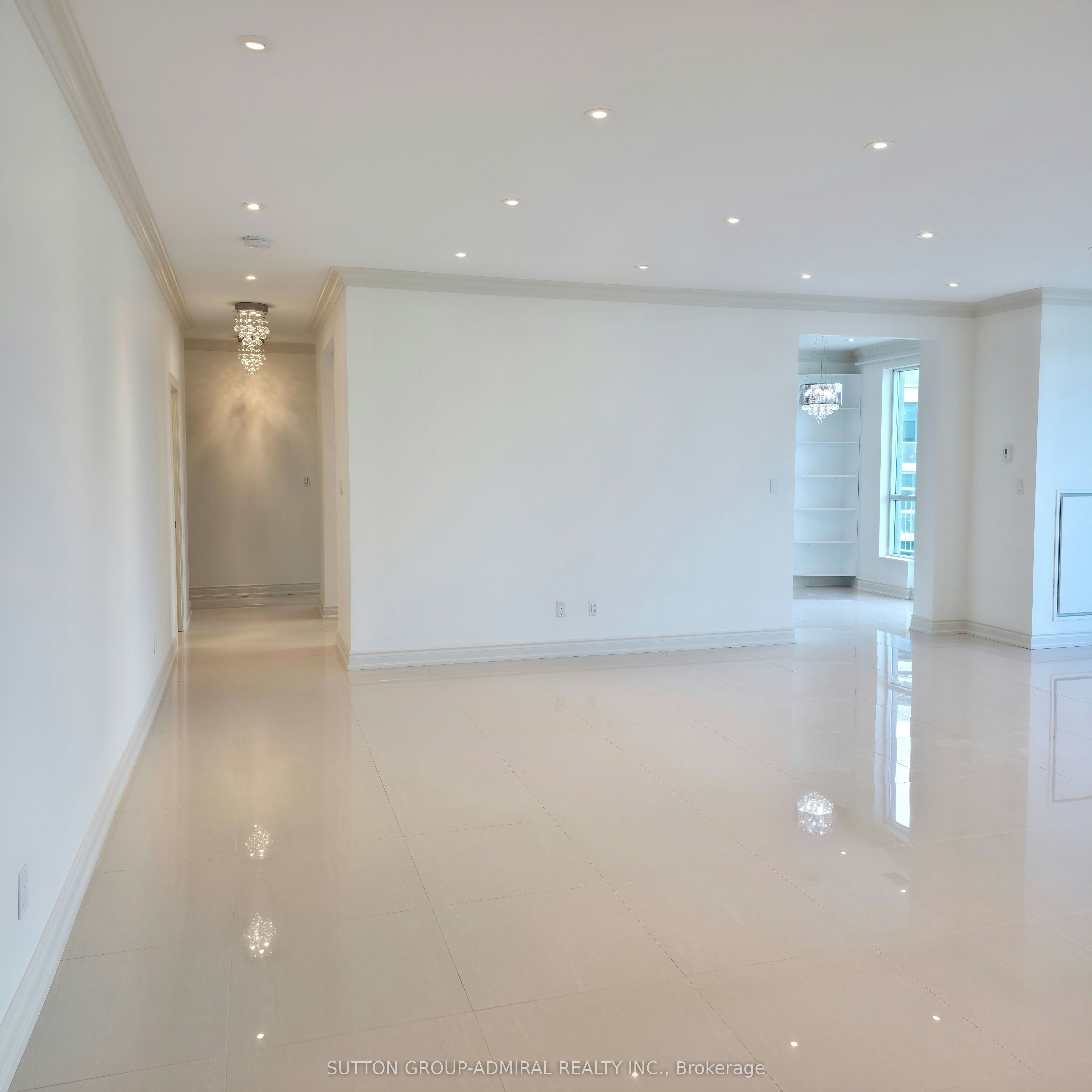 Ph18-2111 Lake Shore Boulevard W, Toronto, ON, M8V 4B2 - 11