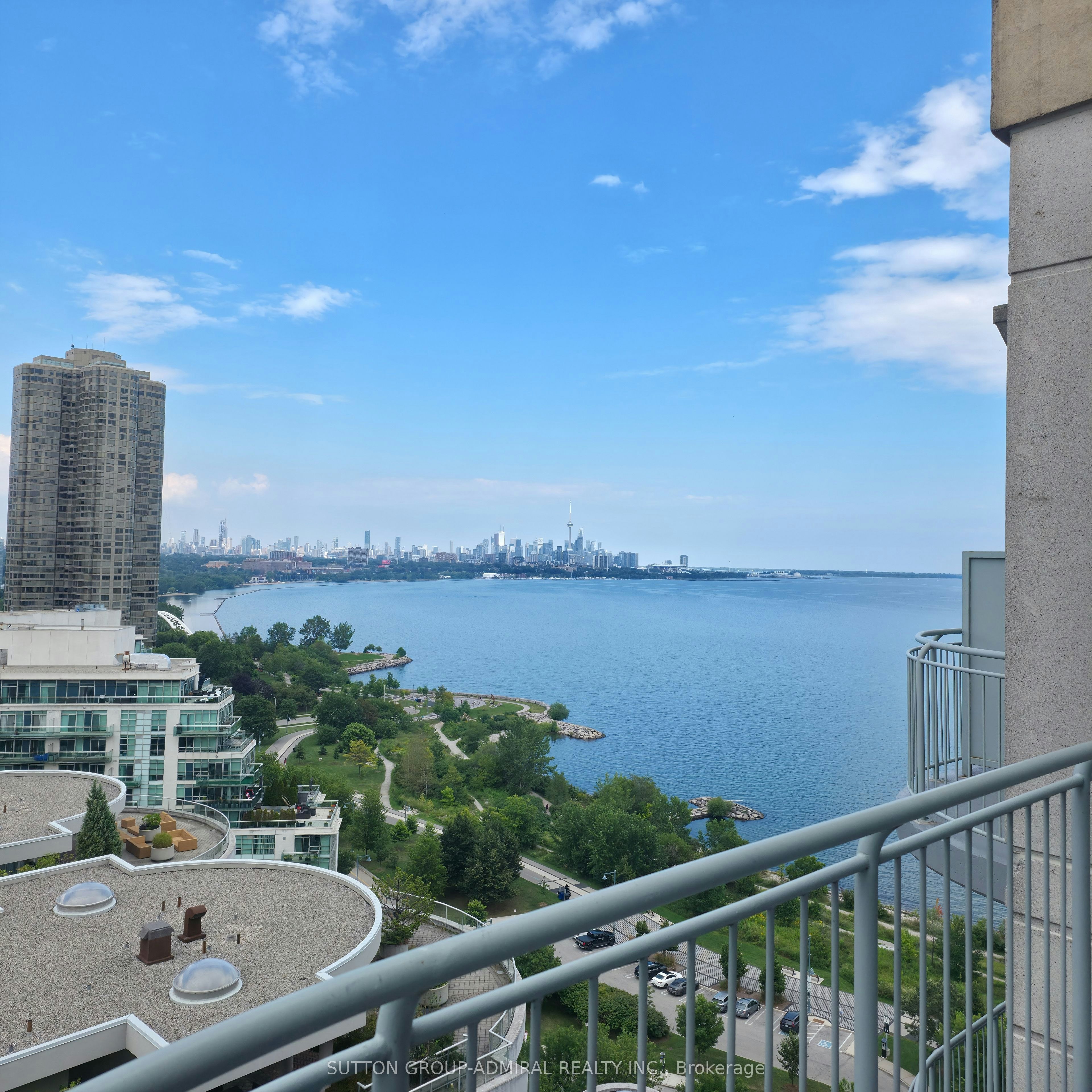 Ph18-2111 Lake Shore Boulevard W, Toronto, ON, M8V 4B2 - 23