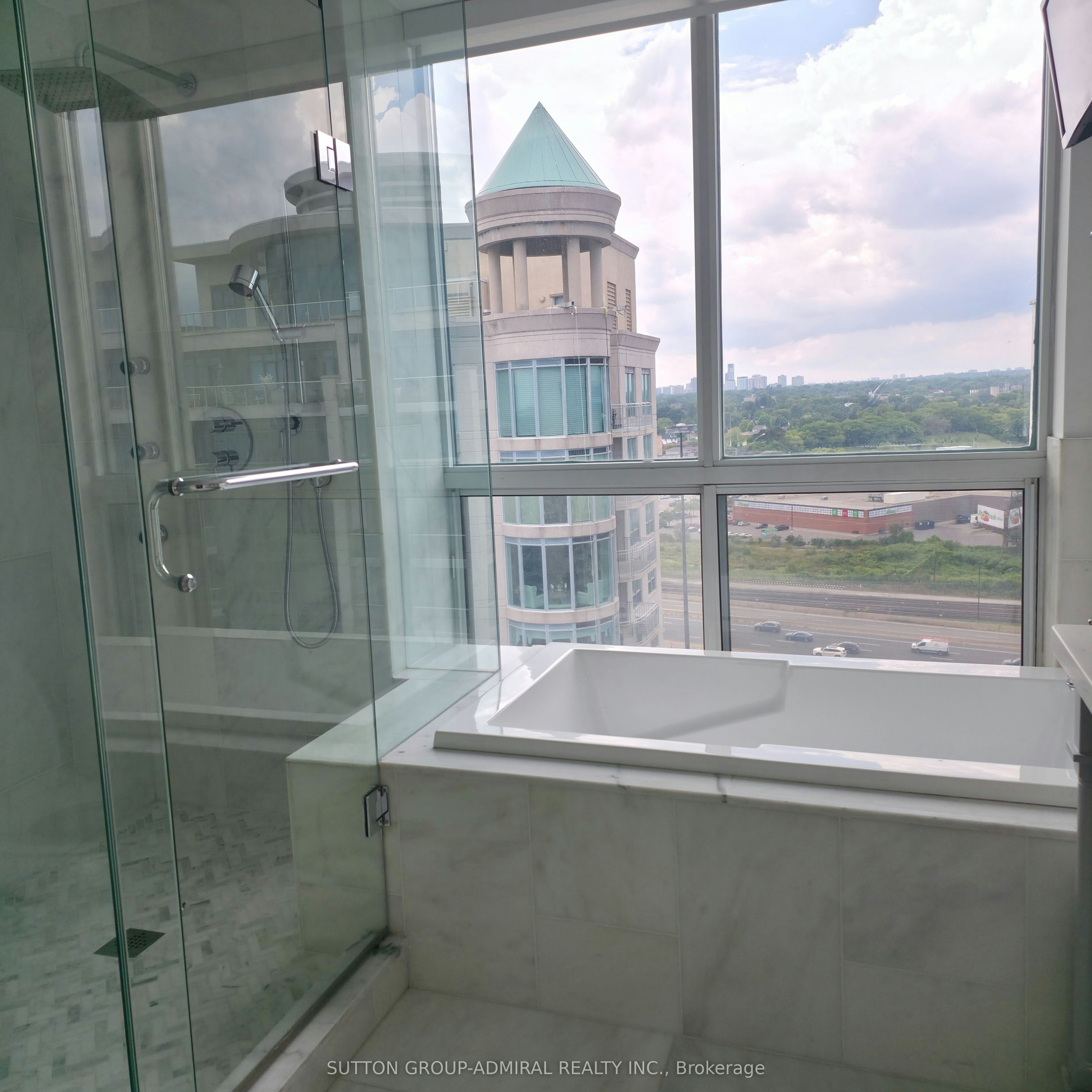 Ph18-2111 Lake Shore Boulevard W, Toronto, ON, M8V 4B2 - 36