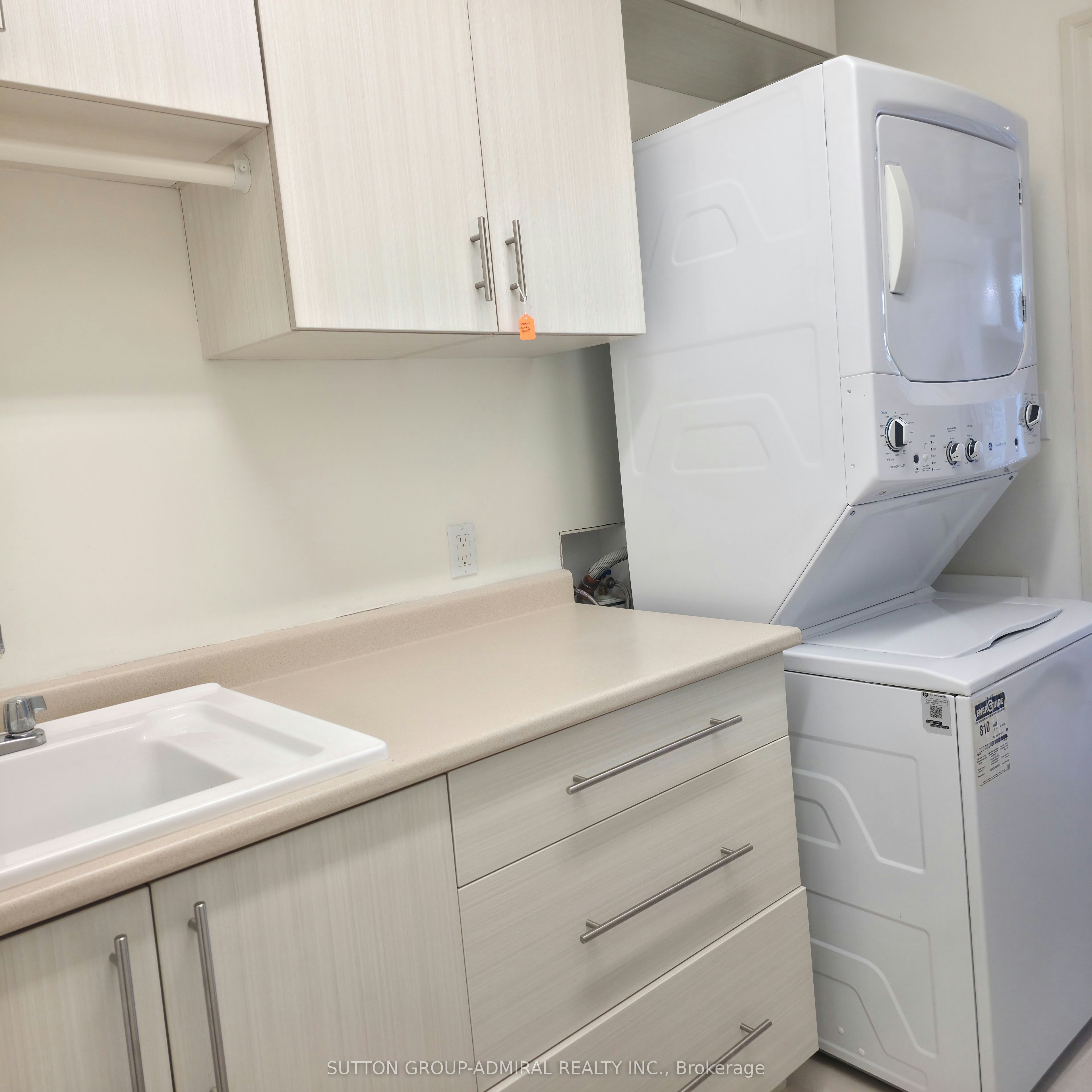Ph18-2111 Lake Shore Boulevard W, Toronto, ON, M8V 4B2 - 9