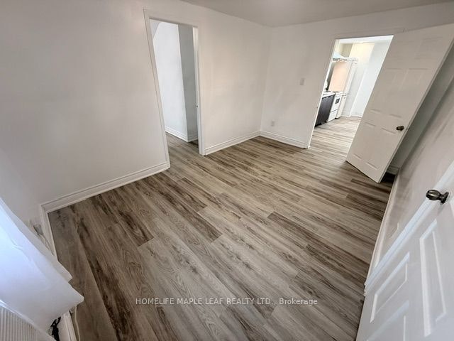 A-8 John Street, Toronto, ON, M9N 1J3 - 5