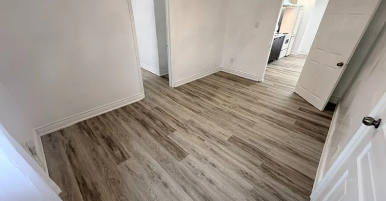 A-8 John Street, Toronto, ON, M9N 1J3 - 5
