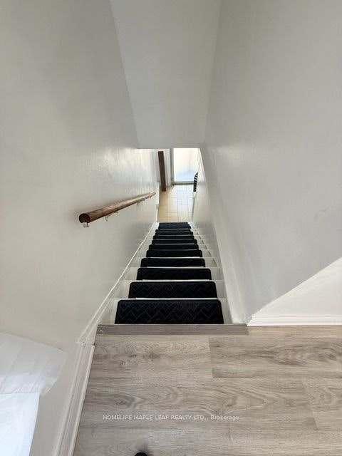 A-8 John Street, Toronto, ON, M9N 1J3 - 9