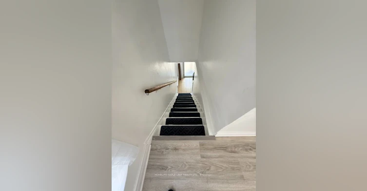 A-8 John Street, Toronto, ON, M9N 1J3 - 9