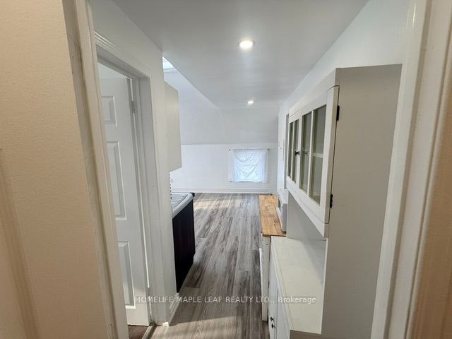 A-8 John Street, Toronto, ON, M9N 1J3 - 8