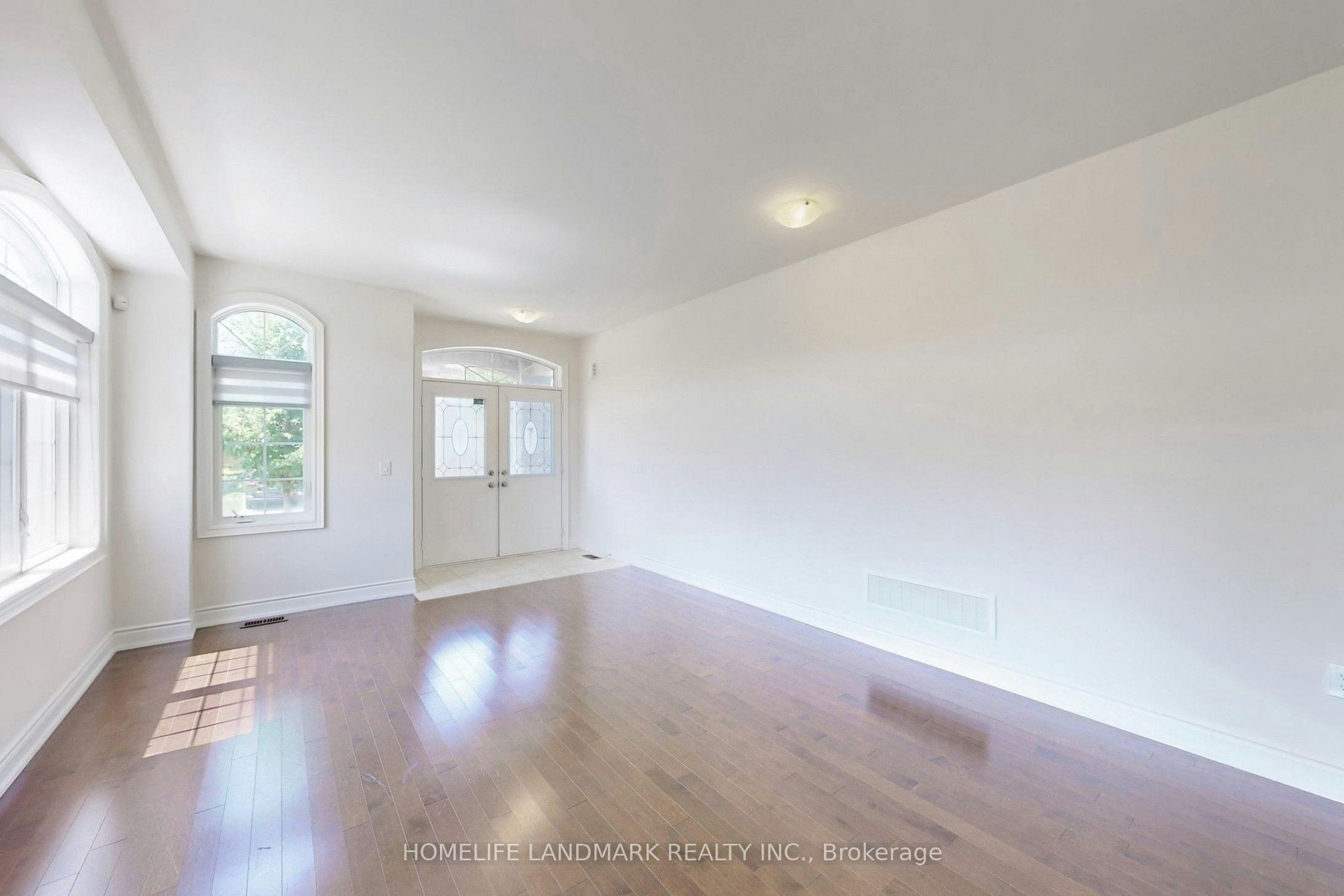 1533 Devine Point, Milton, ON, L9E 1H6 - 3