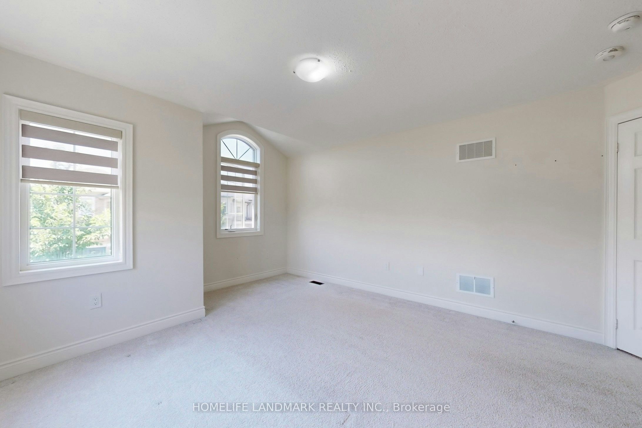 1533 Devine Point, Milton, ON, L9E 1H6 - 48