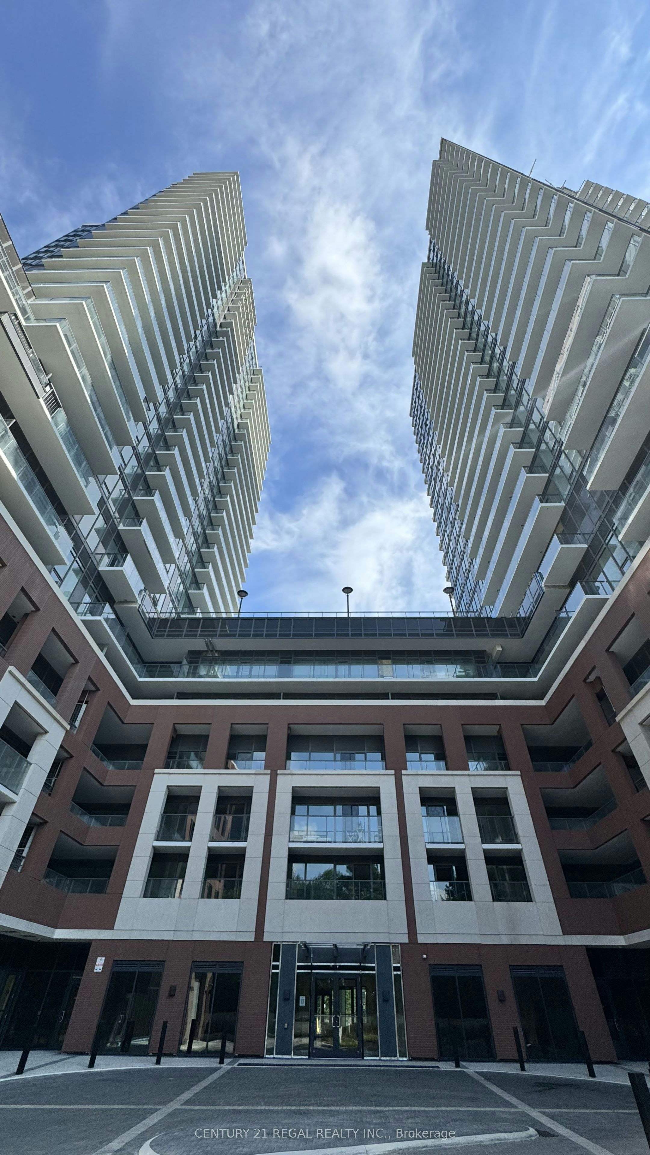 1210-4010 Eglinton Avenue, Toronto, ON, M9A 0G5 - 2
