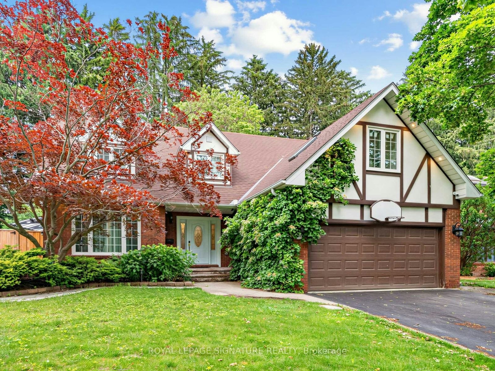 1415 Avonbridge Drive, Mississauga, ON, L5G 3G6