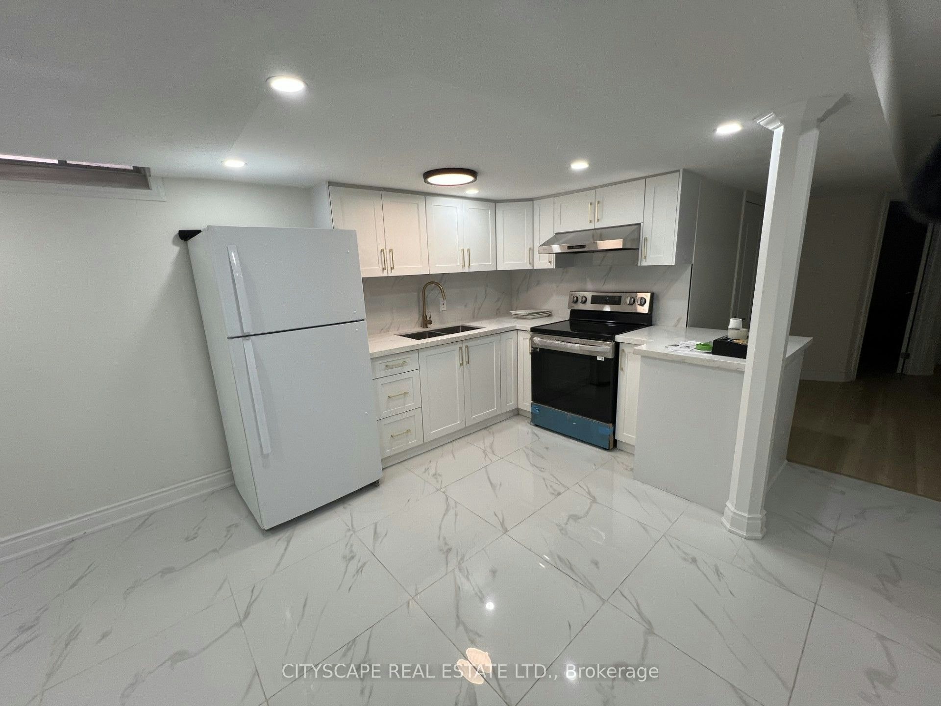Basement-637 Dolly Bird Lane, Mississauga, ON, L5W 1G8 - 4