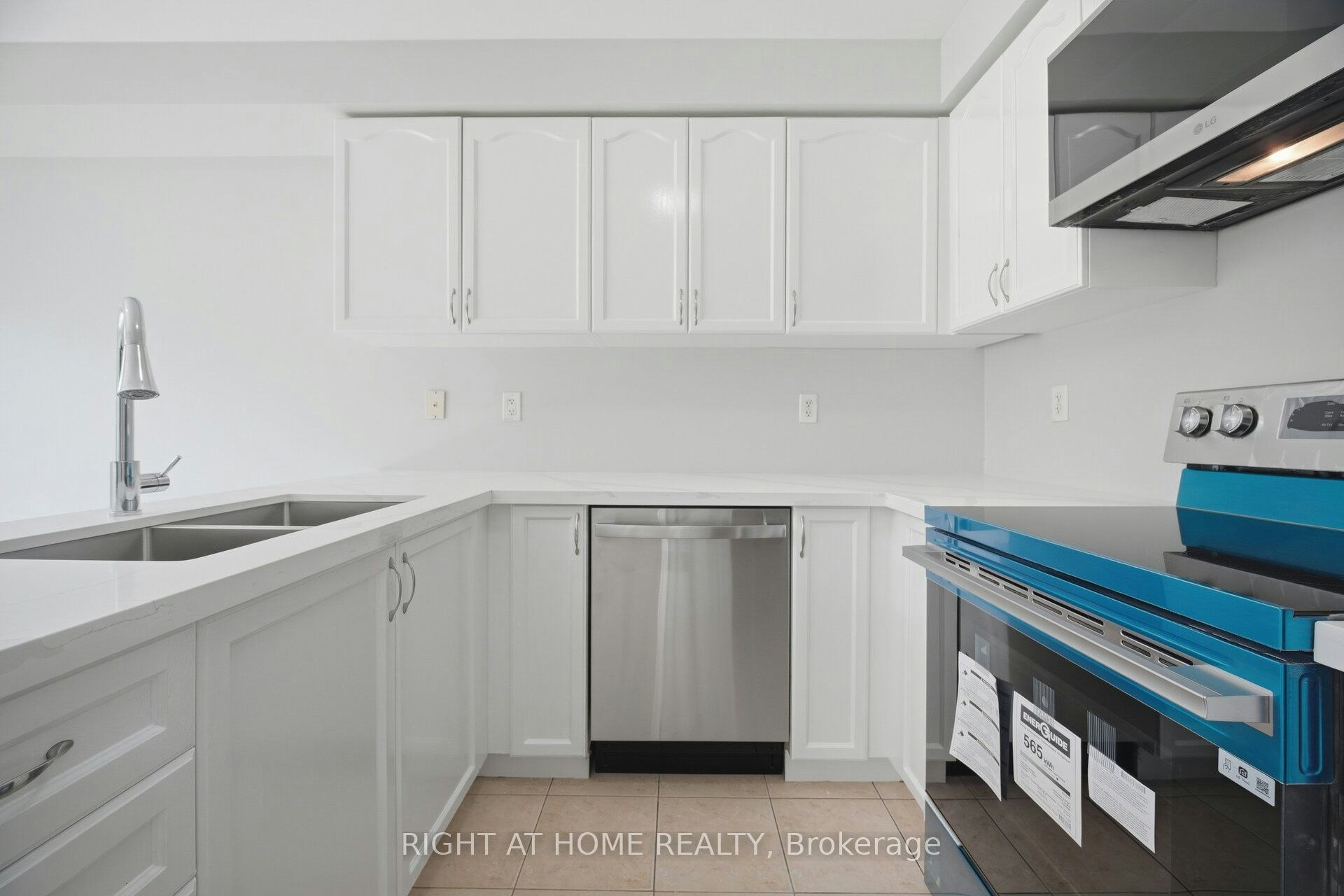1064 Wickson Way, Milton, ON, L9T 6Y4 - 16