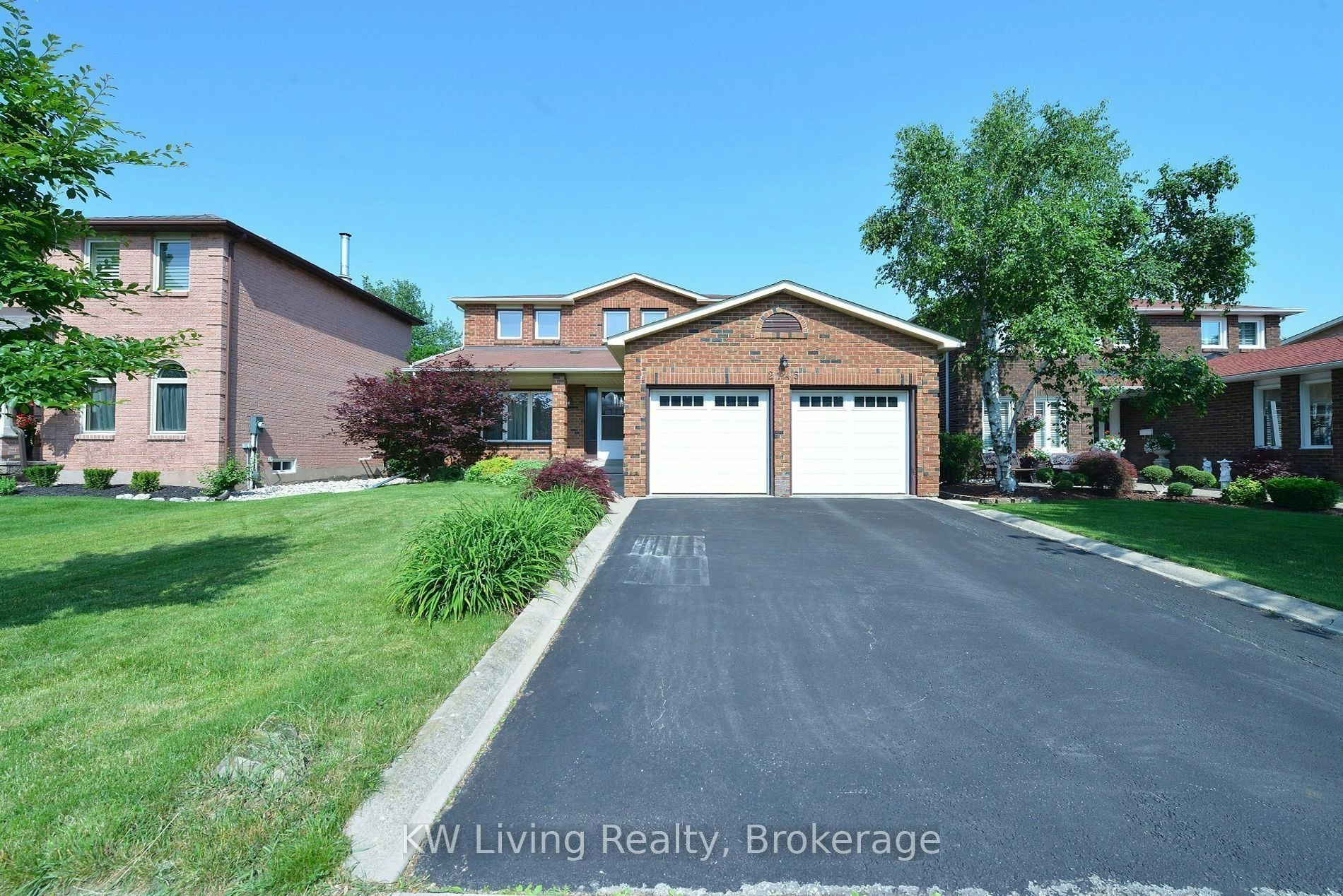 2145 Margot Street, Oakville, ON, L6H 3M5
