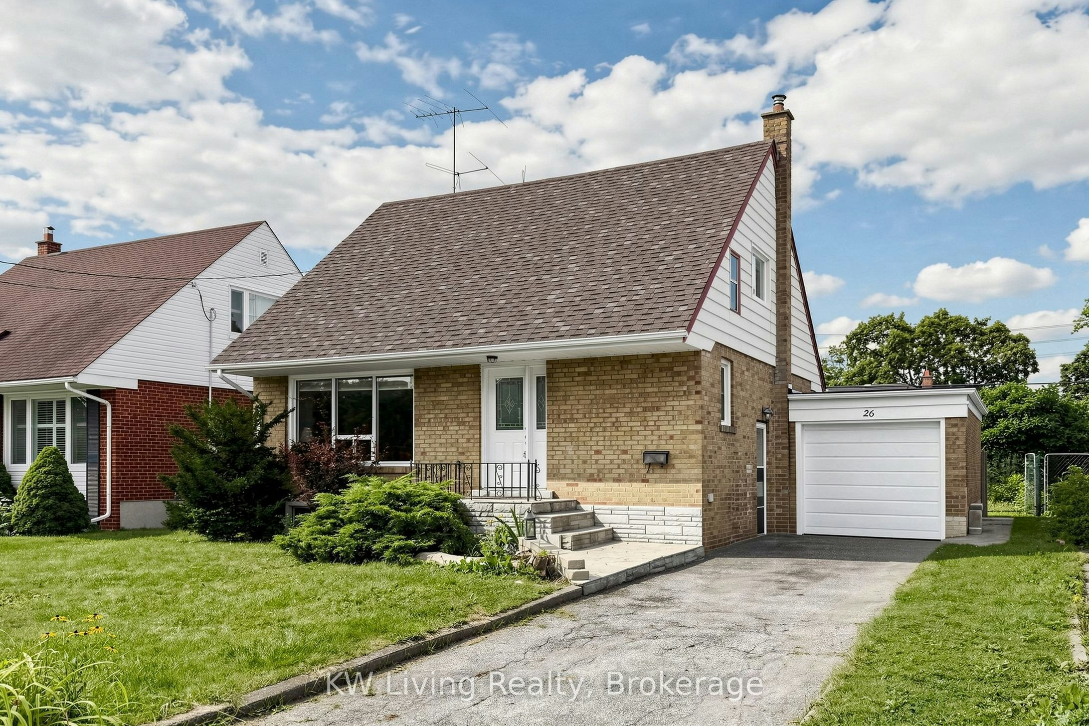 26 Mooreshead Drive, Toronto, ON, M9C 2R8