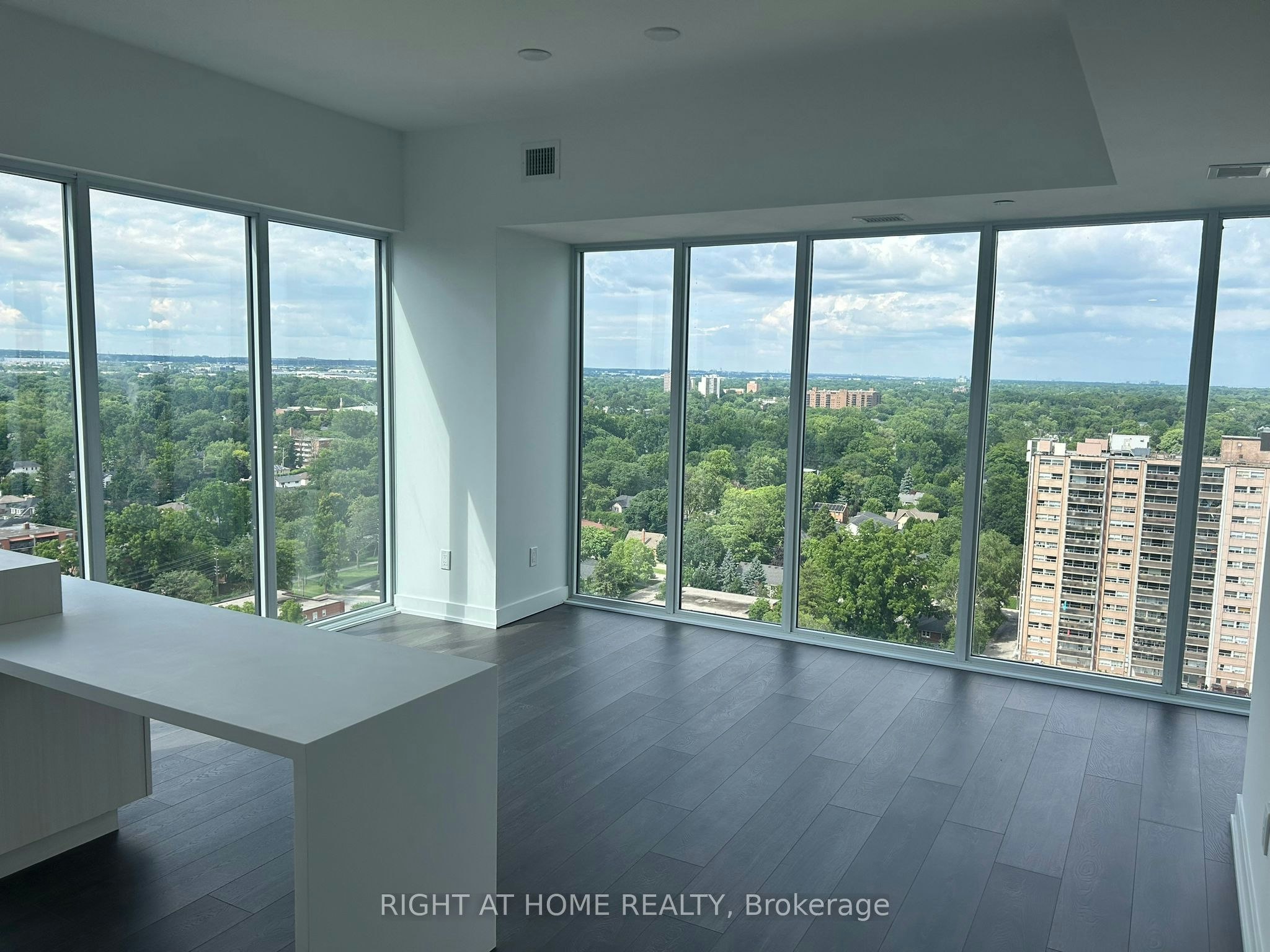 1902-370 Martha Street, Burlington, ON, L7R 0G9 - 15