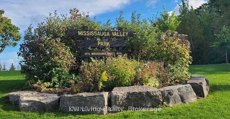 1302W-202 Burnhamthorpe Road E, Mississauga, ON, L5A 0B2 - 17