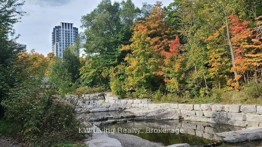 1302W-202 Burnhamthorpe Road E, Mississauga, ON, L5A 0B2 - 16