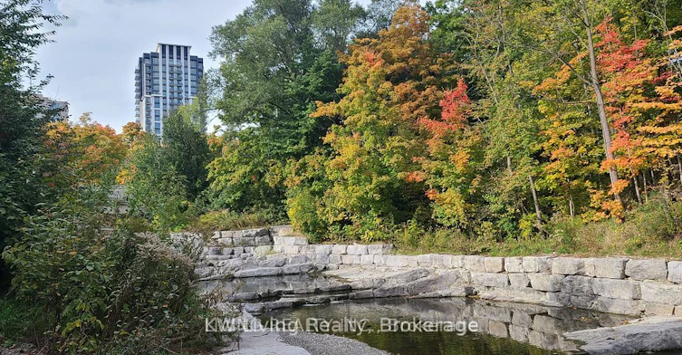1302W-202 Burnhamthorpe Road E, Mississauga, ON, L5A 0B2 - 16