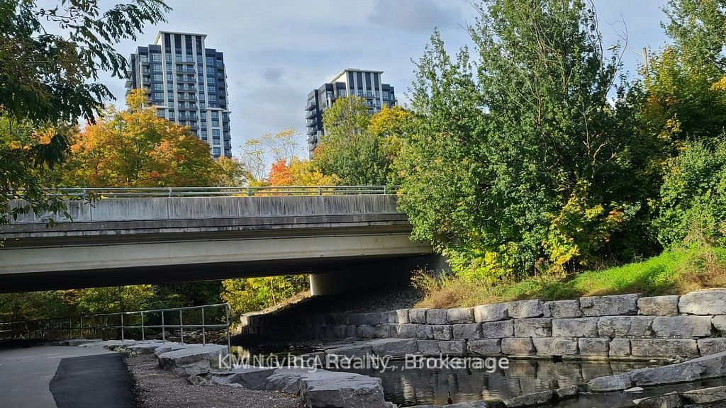 1302W-202 Burnhamthorpe Road E, Mississauga, ON, L5A 0B2 - 18