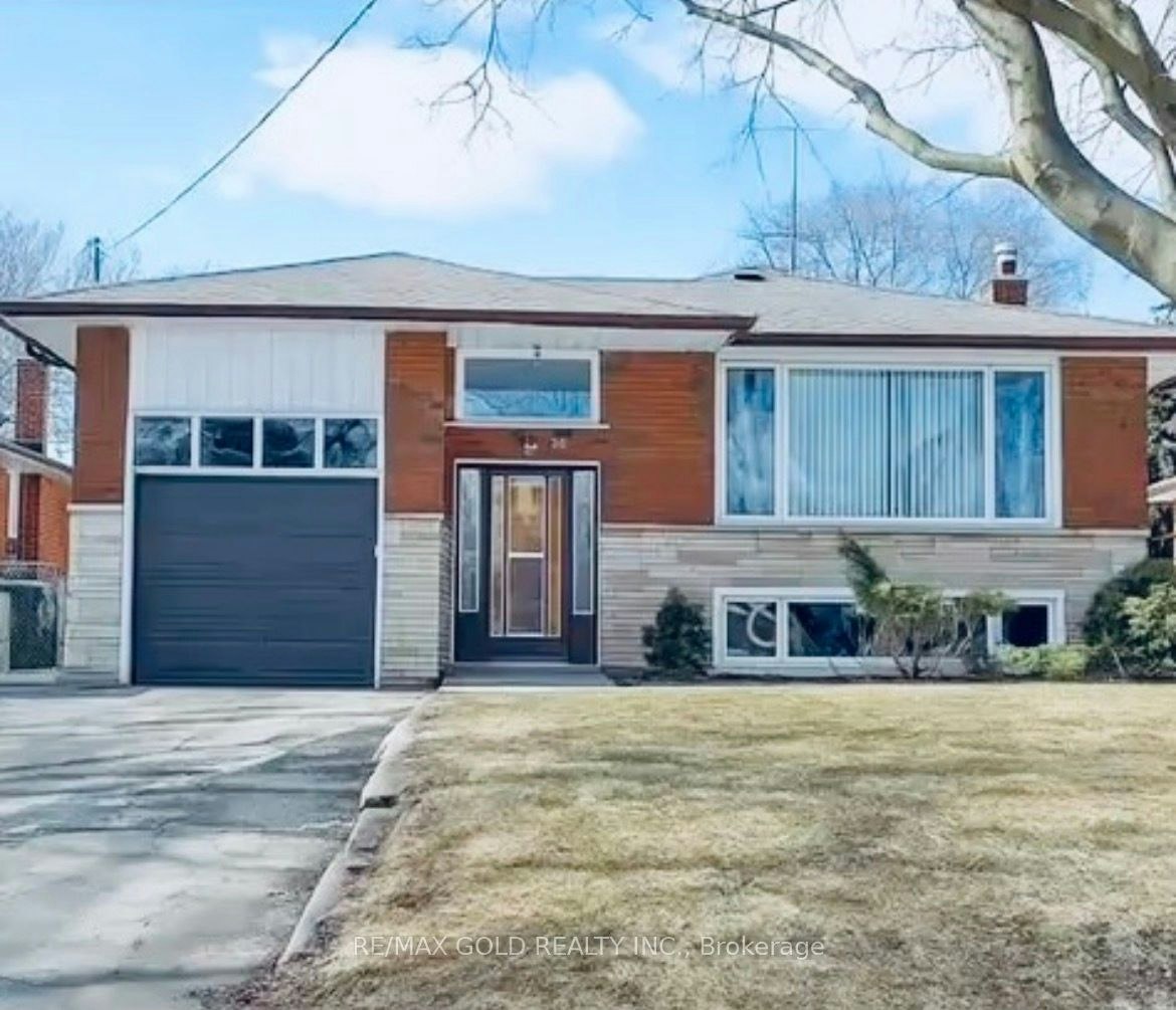 30 Moynes Avenue, Toronto, ON, M8Y 3B8