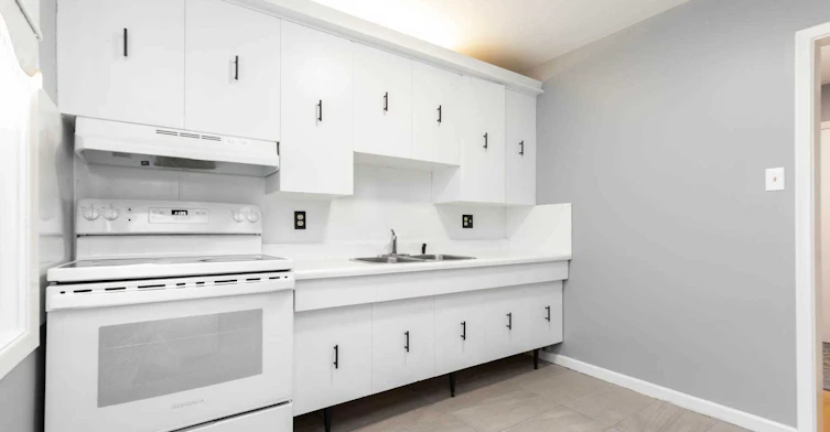 17 Pamille Place, Toronto, ON, M6M 3A9 - 15
