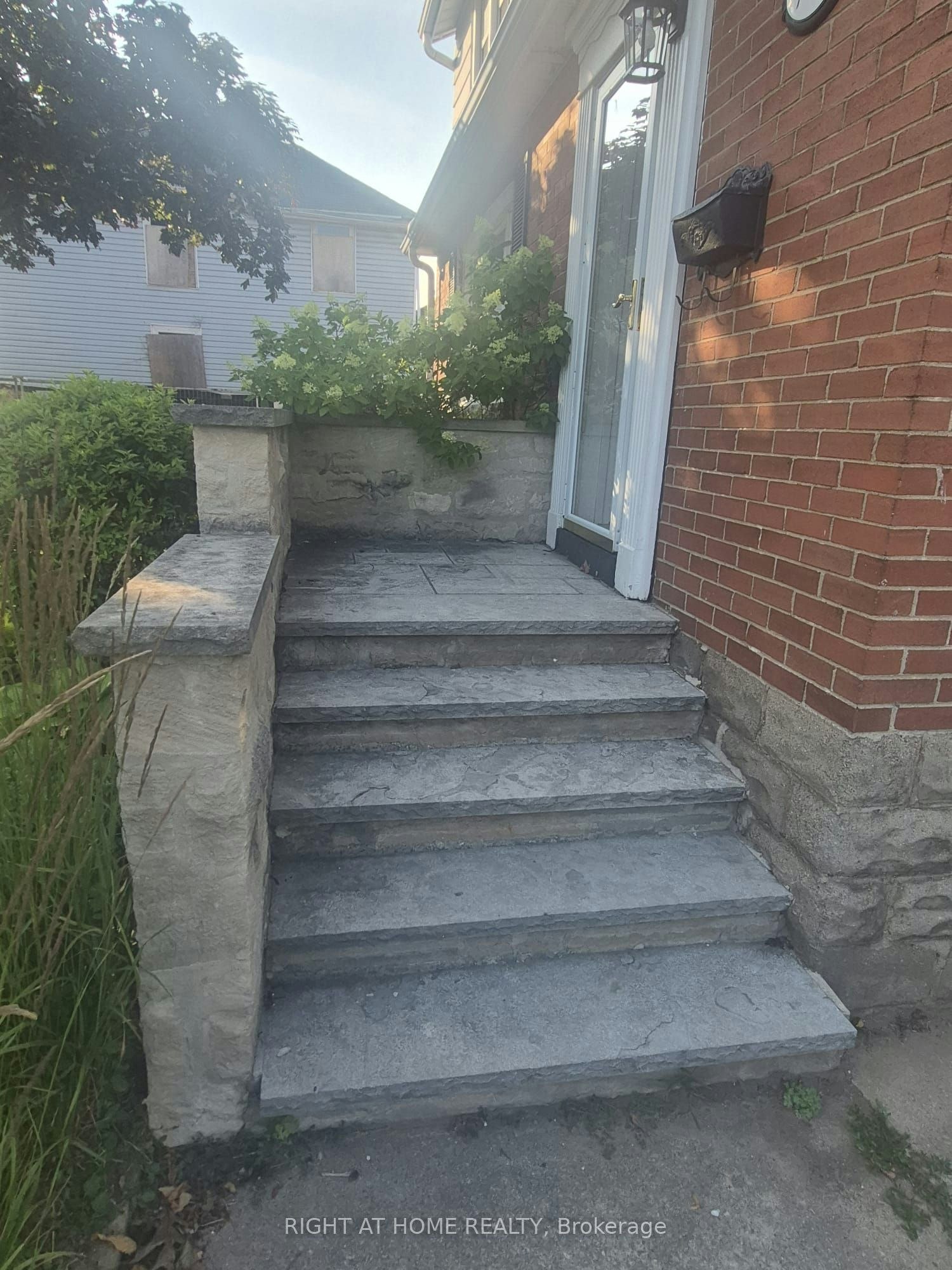 755 Maple Avenue, Burlington, ON, L7S 2K1 - 23