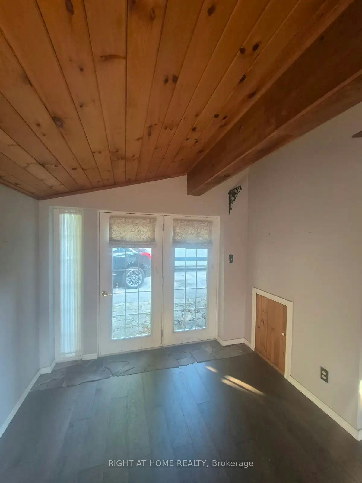 755 Maple Avenue, Burlington, ON, L7S 2K1 - 10