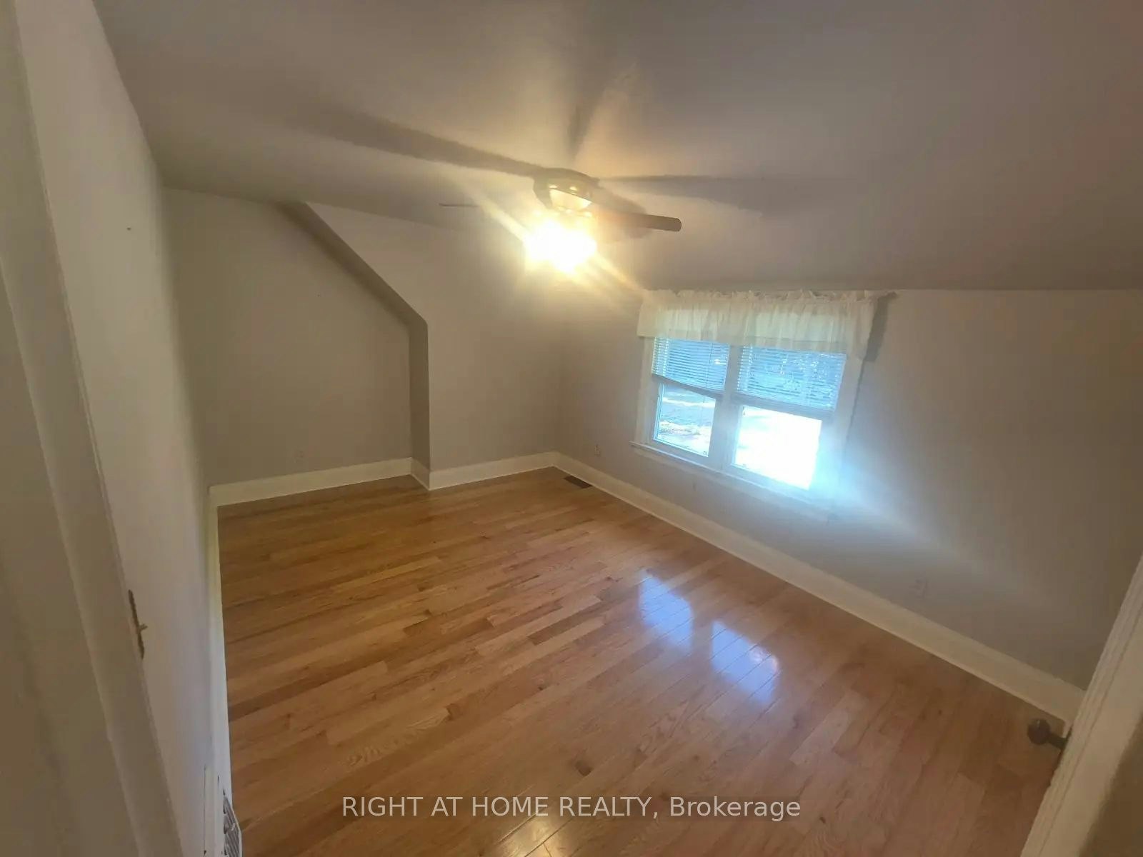 755 Maple Avenue, Burlington, ON, L7S 2K1 - 13