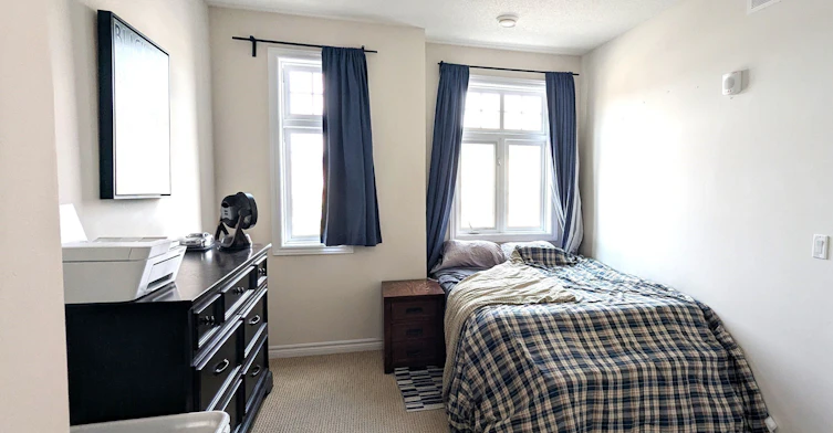 210-1360 Costigan Road, Milton, ON, L9T 0Y8 - 3
