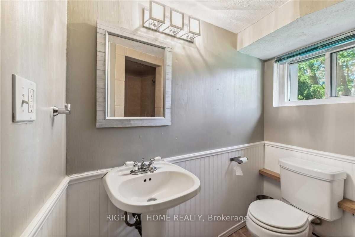 Lower-1252 Waterdown Road, Burlington, ON, L7P 4Z8 - 8