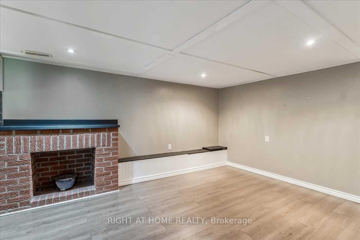 Lower-1252 Waterdown Road, Burlington, ON, L7P 4Z8 - 5