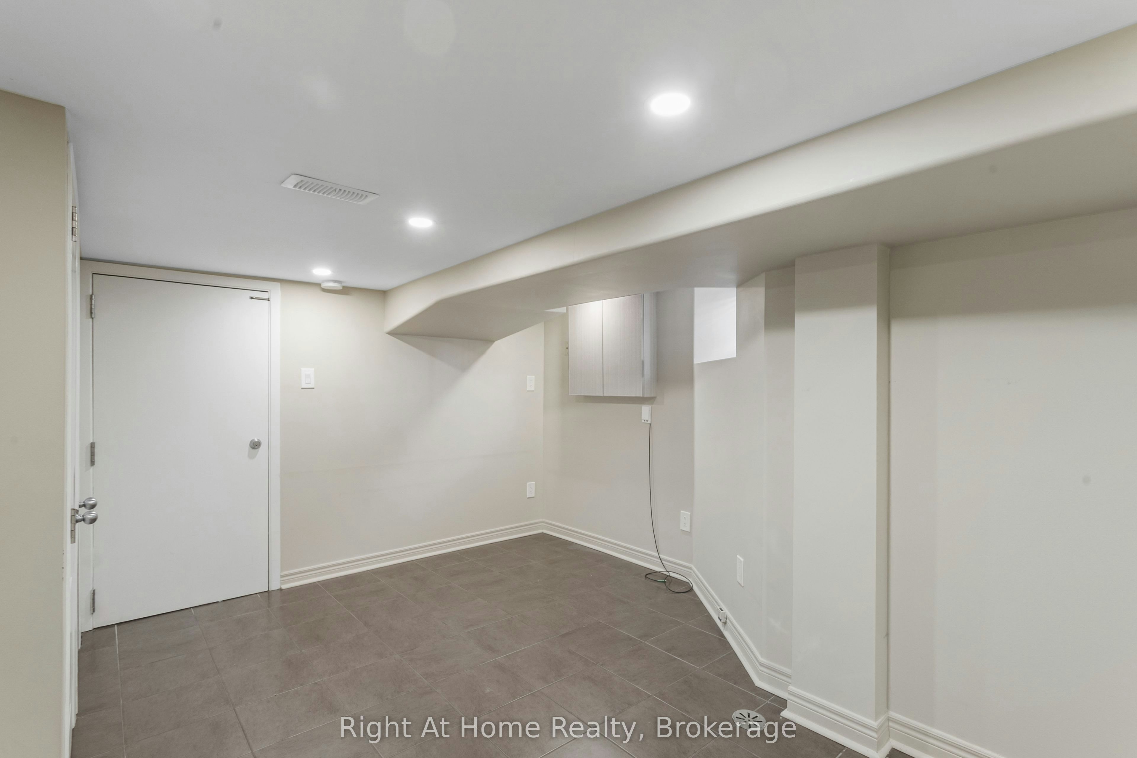Basement-1042 St Clarens Avenue, Toronto, ON, M6H 3X7 - 3