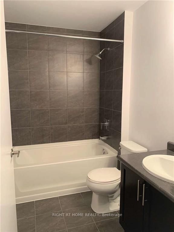 612-2486 Old Bronte Road, Oakville, ON, L6M 4J2 - 9
