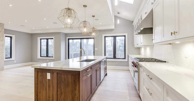 9 Donnybrook Lane, Toronto, ON, M9A 2V2 - 3