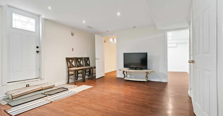 BSMT-6575 Alderwood Trail, Mississauga, ON, L5N 6W3 - 5