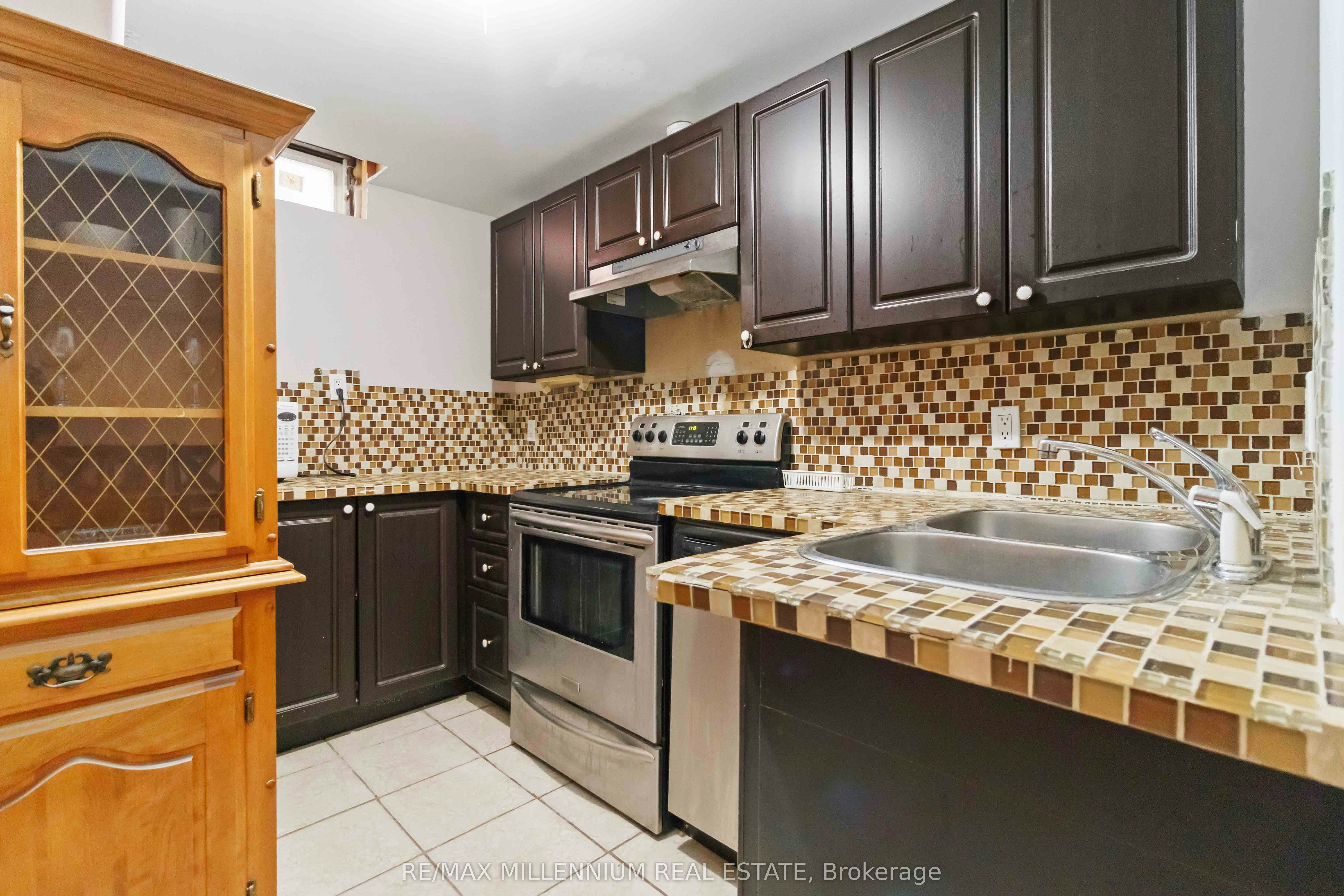 BSMT-6575 Alderwood Trail, Mississauga, ON, L5N 6W3 - 12