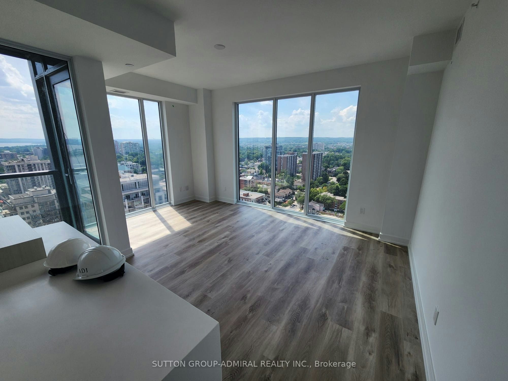 2308-370 Martha Street, Burlington, ON, L7R 2P7 - 7