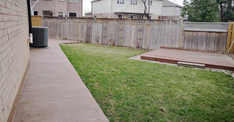 Lower-6005 Tenth Line, Mississauga, ON, L5N 5S6 - 5
